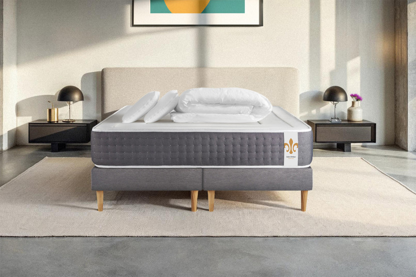 Pack lit complet 180x200 cm - Matelas + 2 Sommiers Gris + 2 oreillers + Couette - Vingt-Six